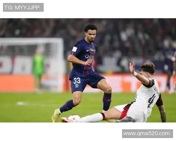 国王杯惊现冷门巴黎圣日耳曼与AC米兰战成平局帽子戏法引发全场沸腾