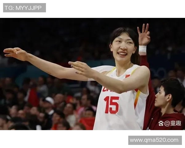 姚明亲自指导女篮训练助力中国女子篮球崛起与发展