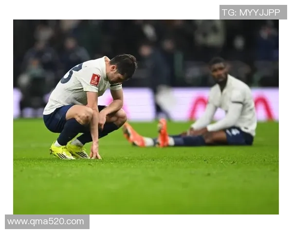 那不勒斯逆袭热刺狂胜五球足总杯赛场惊现冷门瞬间